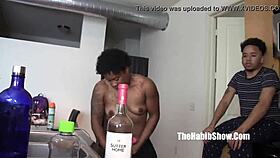 texas freaks nelli tiger n phoenoisseur eating pussy like freaks