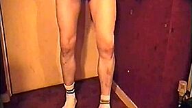 i'm mark wright, a bisexual guy, farting over my piss in naked humiliation