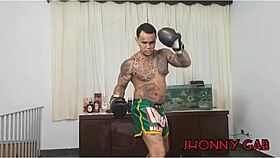 Nicoly Mattos EATS her STUDENT in BOXING class, tattooed and amateur.