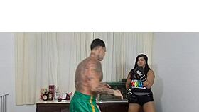 Nicoly Mattos EATS her STUDENT in BOXING class, tattooed and amateur.