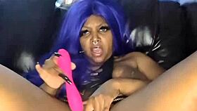 Kim Ocean makes me squirt