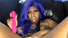 Kim Ocean makes me squirt