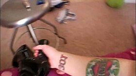 i'm showing my tight shaved teen pussy to strangers online