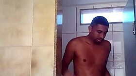 is this moreno pirocudo carioca ready for your whatsapp video call in the shower?