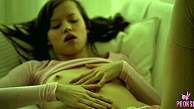 Slender Lynn rips clothes and fucks dildo passionately 😏