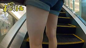 Bomber girl with 2 million yen debt drinks to escape reality and squirts uncontrollably during filming.