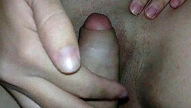 rubia culona masturbating like a horny amateur slut