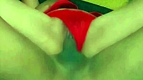 secretaria culona en lenceria super sexi se folla a su jefe despues de salir de la oficina