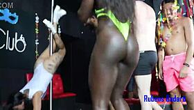 Brazilian carnival tradition in salon with fernanda chocolate