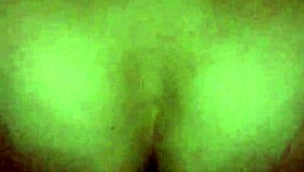 She embarks on a thrilling buttplug ride in the bedroom.