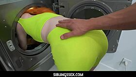 helping step sis with chores and her cunt