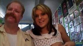 Tyla Wynn's Outdoor Adventures with Friends in Public