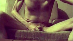 tom's webcam gay slut show