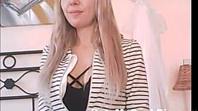 i'm a hot blonde with british accent getting naked and rating big dicks