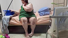 coolmarina's dirty pissing while scrubbing the floor again