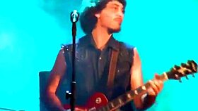 I feel the rock n roll rebel energy on the road