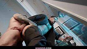 헤이, 마커스 케이지랑 라이언 본즈 같이 미친듯이 놀아