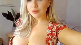 Busty canadian woman from toronto