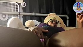 feeling clit tease for bbc oral