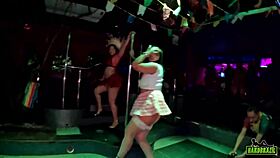 sensual show at marrakesh club with stars 😍