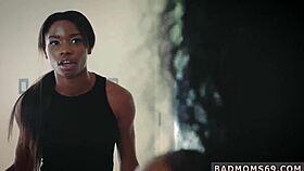 MILF enjoys interracial rub in bath tub