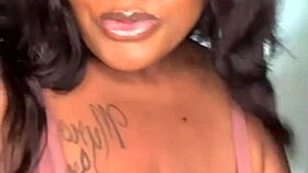 big lizz shows off her ebony boobs