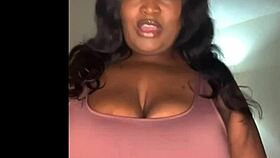 big lizz shows off her ebony boobs