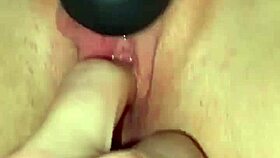 Amateur homemade wet pussy masturbation fun