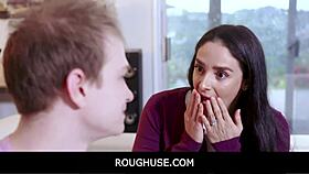 Aman Be... Chloe Cherry'yi Sert Kullanıyor Alex Jett, Küçük Genç!