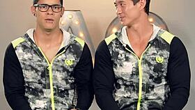 Getting Naked Challenge: Peter Le vs Steven Andrade in Gay Contest