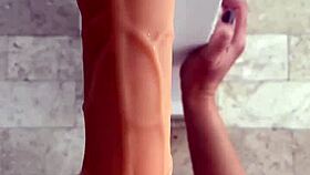 I'm training to fuck with toys and dildo, feeling so hairy and masturbating.