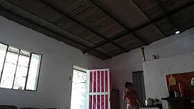 hora da faxina, want more touch? latina brazilian fingering pussy to orgasm in party