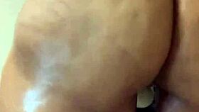 Amateur Ebony Wife Pops Her Fat Cat in Homemade Clip