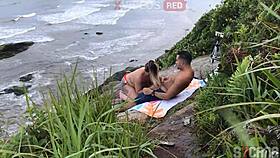 לא מאמין שגוסטוסות חמות זיינו בפומבי עם השליח!