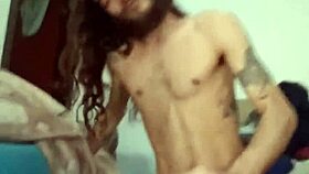 i got excited and moved on him until i felt good and he joined from the side.