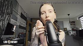 lou nesbit lia louise gives cei joi