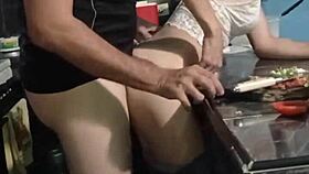 Francese amatoriale si masturba la fica stretta in chat web per te - Valentinax