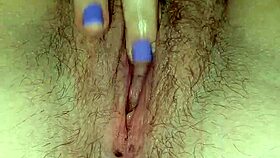 สาวสวยตัวคนแพร่หีกว้าง