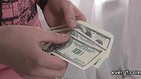 getting slutted out on a rooftop with this asian babe 😈