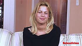 Hot teen babe takes two dicks in thrilling threesome