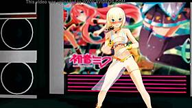 Mamamoo girls dance naked on stage