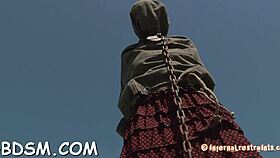 Whipping a worthless brunette babe in bdsm play