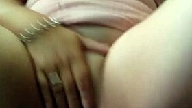 Mi Novia Tocándose Bien Rico Por La Tarde?