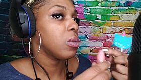 horny freak sucking that lollipop 🍭😏