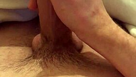 Aku ketagihan nonton transgender panas masturbasi gaya shemale