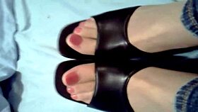 Italian Webcam Teen 18+ Performs Anal Assfucking Fetish