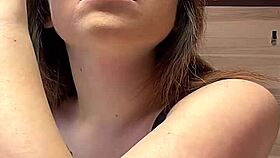 braless huge tits bounce in tanktop!