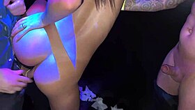 fui no show do dinho alves aproveitei e transei com os funcion�rios dele