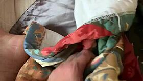 Girlfriend Fingers Pussy During Masturbation Session!