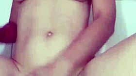 Latina amateur dulce gets a creamy pussy cumshot in pov